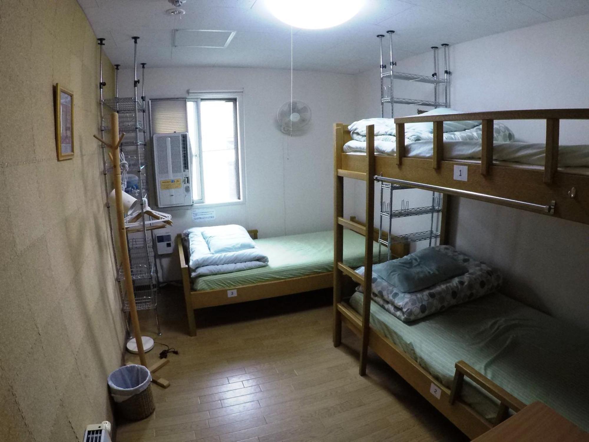 Backpackers Hostel Ino'S Place سابورو المظهر الخارجي الصورة